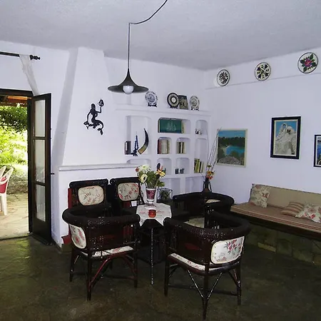 Apartment Charming Maisonette *