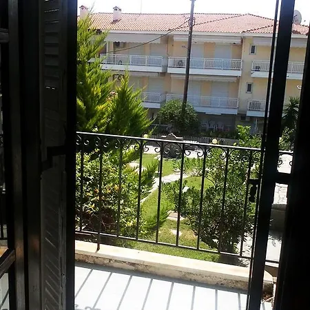 Apartment Charming Maisonette *